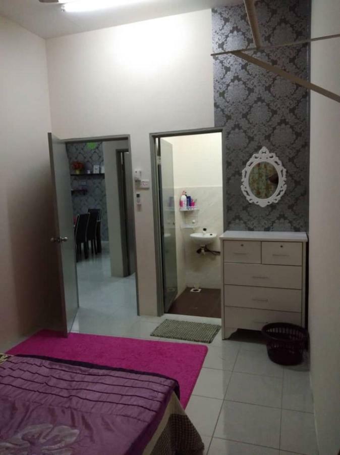 Zah'Ra Homestay Kuala Lipis Dış mekan fotoğraf