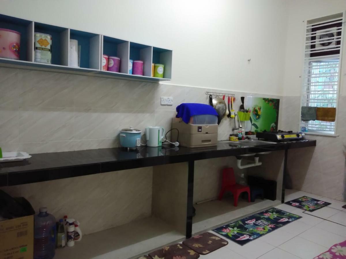 Zah'Ra Homestay Kuala Lipis Dış mekan fotoğraf